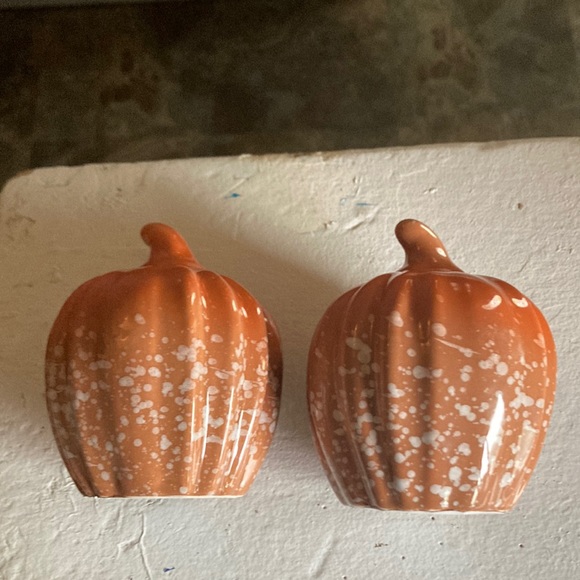 NWT Bundle-So Very Blessed Wood Pumpkin Sign & Orange Glazed Porcelain Pumpkins - Picture 7 of 15